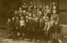 Schulklasse 1951/52 im Mai 1952