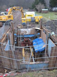 Baustelle von der Straße aus