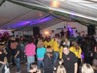 Disco im Kirmeszelt