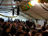 Tanzabend im Kirmeszelt