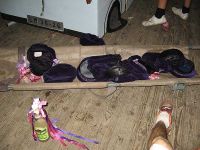 Abschied von Mützen und Schleifen