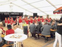 Fanfarenzug im Festzelt