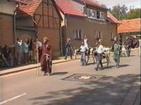 Mönch mit Schlüssel Mönch mit Schlüssel