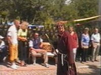 Mönch mit Schlüssel Mönch mit Schlüssel