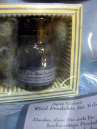 Waidpulver als Geschenk