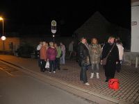 An der Bushaltestelle