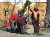 Bau der Osterkrone 2014