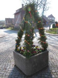 Bau der Osterkrone 2014