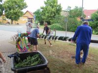 Abschmücken des Maibaums